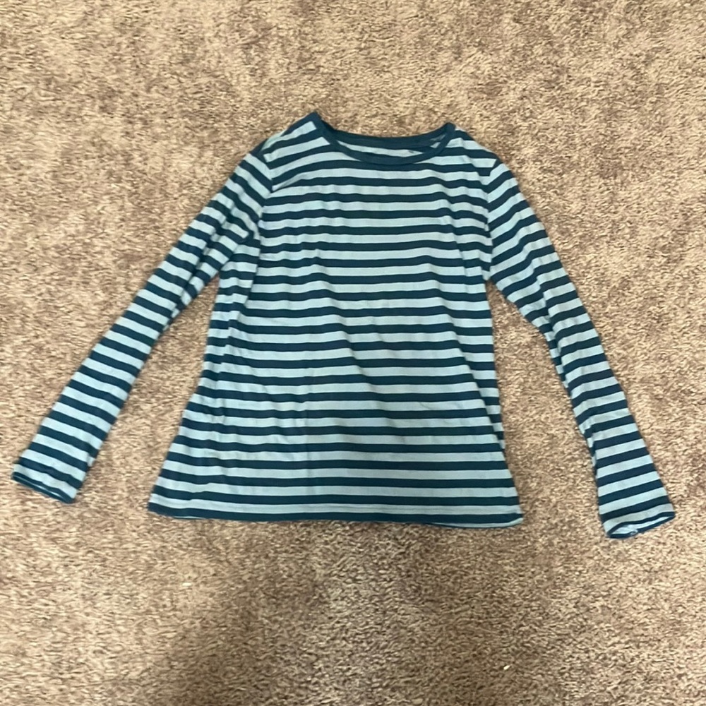 Women's xs blue striped long sleeve shirt